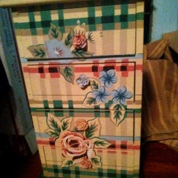 Wooden rose 4 drawer jewelry box